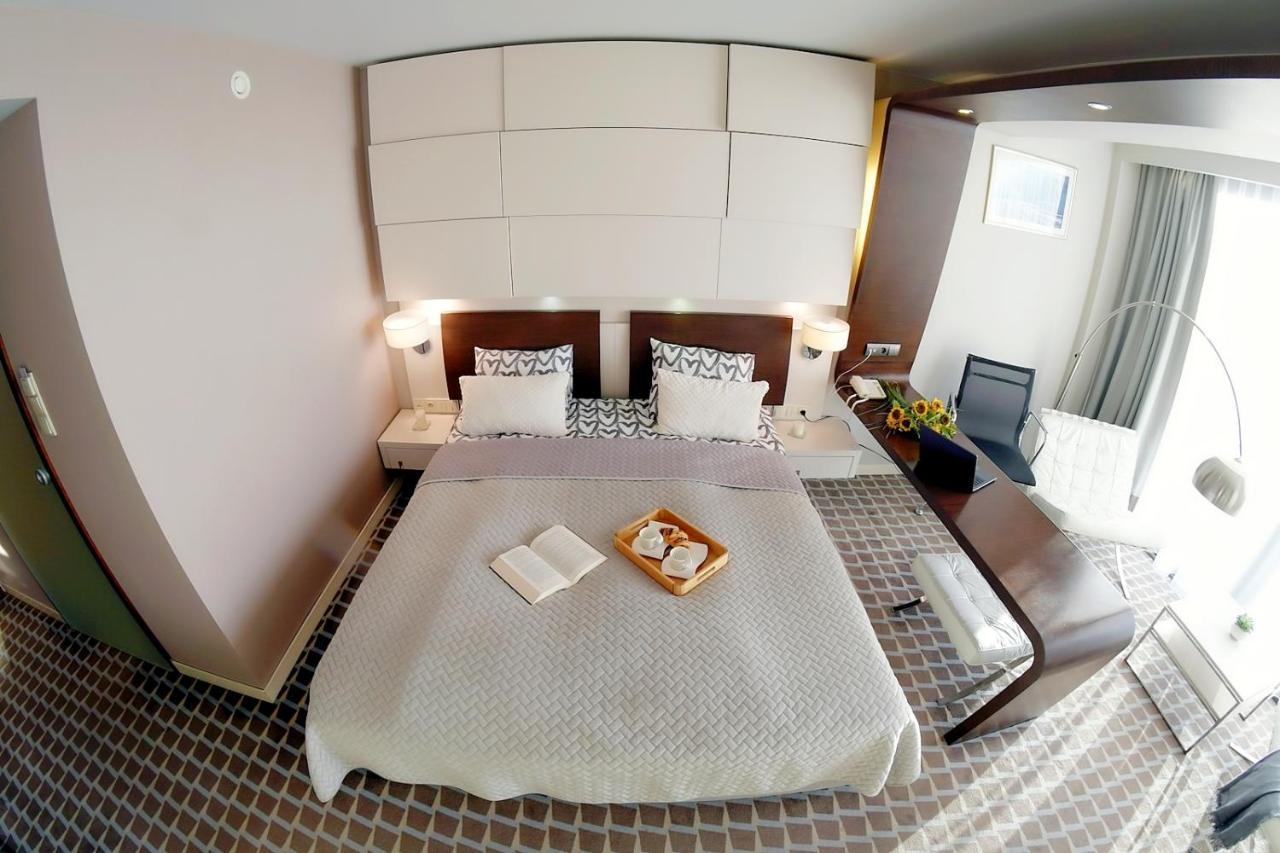W Marine Hotel Przy Plazy Rowery W Cenie Prywatny 309 Dobruk Apartamenty โควอบเซก ภายนอก รูปภาพ